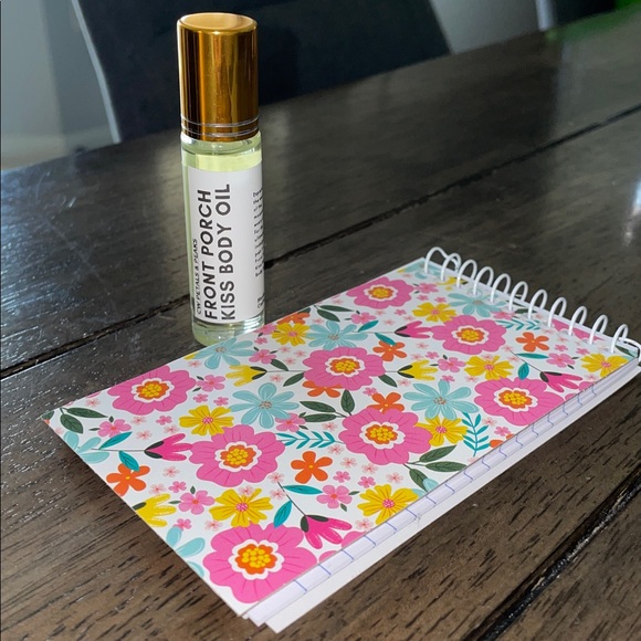 Givey - Picture 2 of 2